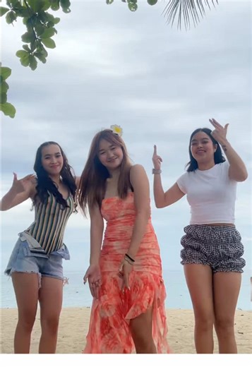 Discover the Latest Trending Dance Moves on TikTok