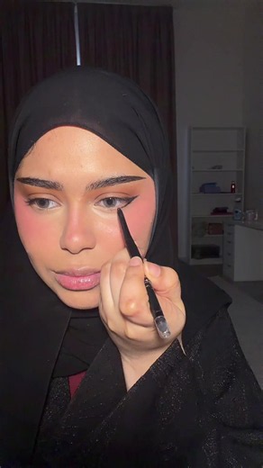 Makeup tutorial featuring NYX, Fenty, YSL, Armani, Flormar