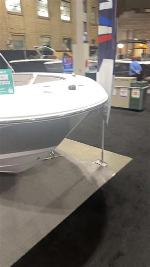 60 second walkthrough of the Wellcraft 202 Fisherman!#boatlife #wellcraftboats #saltlife #centerconsolesonly