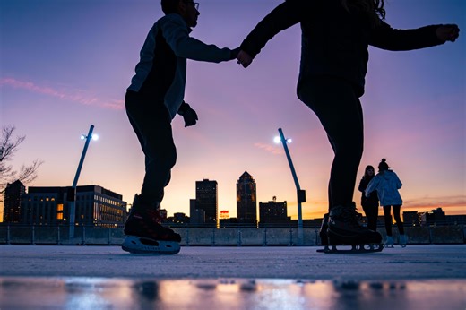 How cold is it in Antarctica right now? Not as cold as Des Moines