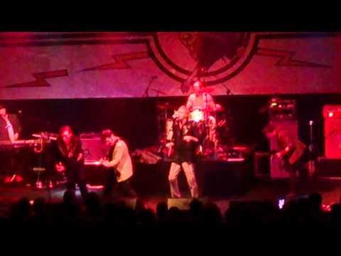 The BOOMTOWN RATS live at VICCARst 2013