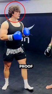 Bodybuilder Vs MMA Fighter #fbreelsfyp #fbreelsfypviral #fbreels #fypreelsジ #foryoupage シ #viralreelsシ #fypジ #foryouシ #respect #reels #shorts #followers @followers | NB Bablu Reaction