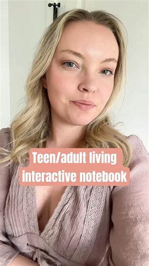 Interactive notebook Adult/teen living