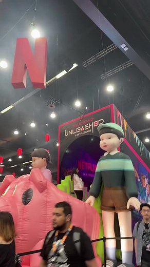 Anime Expo Day One Highlights and Cosplay Showcase