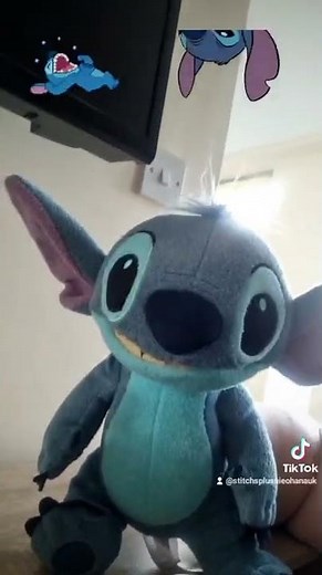 Stitchy P Sings: Aloha, E Komo Mai!