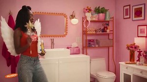 Palmer's TV Spot, 'Glow Angel: Double Moisture'