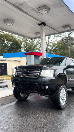 @𝚁𝚒𝚕𝚎𝚢𝚢💗 #fyp #foryoupage #foryou #squattedtruck #missedu | Squatted Truck