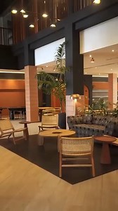 ✨ New year, new look. ✨ Our lobby and restaurant at ONOMO Hotel Bamako have undergone a complete makeover. Shout out to Haiidesigns for the amazing redesign that pays homage to authentic Malian materials mixed with contemporary designs. We think our new look is 🔥 🔥 🔥 ✈️Why not check in and see for yourself? ✈️ 📹 credit: West Vision Studio #happyplace #glowup #makeover #newlook #onomo #onomobamako #bamako #lobby #lobbydesign #design #interiordesign #hoteldesign #haiidesigns #onomoafricasfines