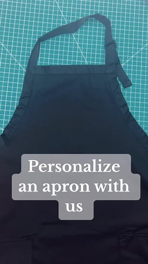 Appliqué apron with a vintage lis loos fabric. #apronembroidery #mightyhoops #personalizedgifts #aprons #hmongtiktok