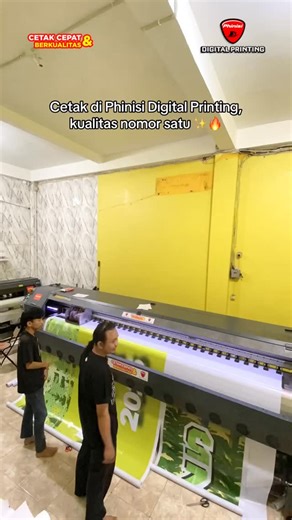 Lagi butuh media promosi yang simpel tapi efektif? 🔥 Spanduk adalah pilihan terbaik untuk mengenalkan usaha, promo, event, sampai grand opening biar makin ramai perhatian! Di Phinisi Digital Printing, kamu bisa cetak spanduk dengan hasil: ✅ Warna tajam dan jelas ✅ Bahan kuat dan tahan lama ✅ Proses cepat, gak pake nunggu lama ✅ Finishing rapi dan siap pasang Mau cetak untuk toko, bisnis, acara sekolah, kantor, atau event besar? Semua bisa kami kerjakan dengan kualitas terbaik 💪✨ Yuk percayakan