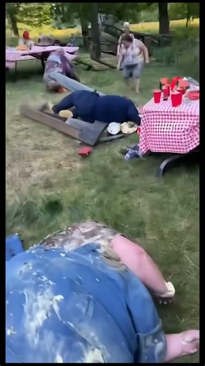 Redneck Reunion Gone Wrong #funny #viral #fail