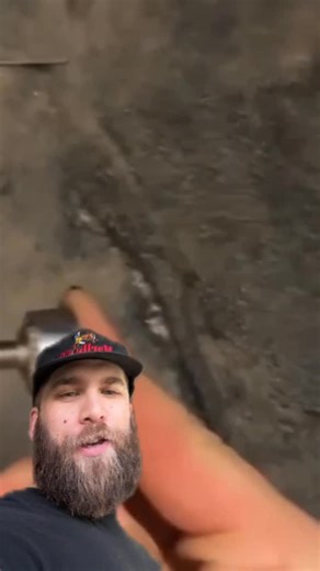 Tyler Wesley | How to use vice grips #jeeplife #offroad #jeepwrangler #4x4 #cars #car #ford #offroading #shorts | Instagram