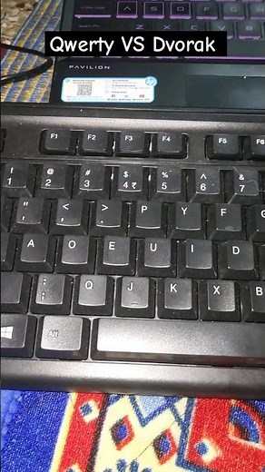 Qwerty VS Dvorak #qwerty #qwertyuiopasdfghjklzxcvbnm #shorts #dvorak #keyboard #typing