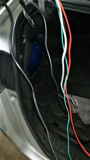 Toyota yaris 2021 trunk switch and reverse camera not working wiring problem. #automobile#mechanic