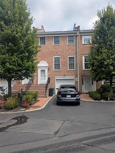 85 Marjorie Ct #85, Manhasset, NY 11030 - MLS 879495 - Coldwell Banker