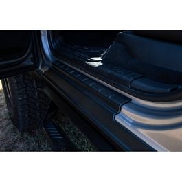 Bushwacker Trail Armor Rocker Panel/ Sill Plate Guards Pair 4-Door Bronco 21-25 TPO Matte Black