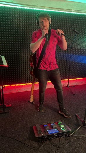 Marty Lens - Svědomí #singer #songwriter #guitar #looper #czechboy #music #guitarplaying #song