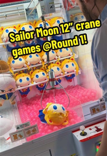 Exclusive Sailor Moon plush prizes spotted in April 2026 at @Round1 Bowling & Arcade Got any crane game tips for my next trip? #sailormoon