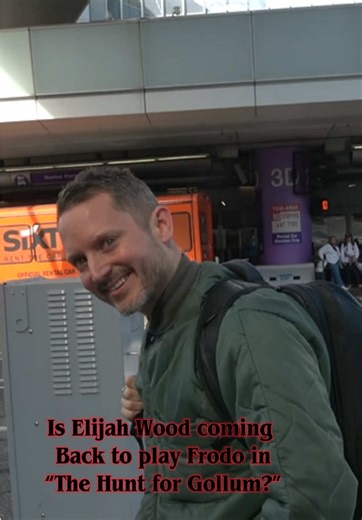 Is Elijah Wood coming back to play Frodo in “The Hunt for Gollum” movie?! #lordoftherings #thehuntforgollum #frodo #elijahwood #AndySerkis