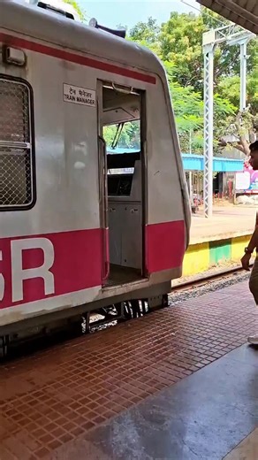 SOURAVSUBHASSARKAR on Instagram: "Station Duty #railways #ondutytime #jobb"