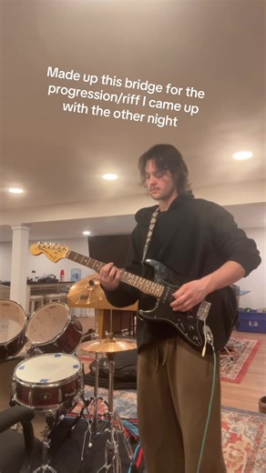 I’m just waiting for the day one of these guitar videos blows up and I have the entire Tik tok guitar community calling me trash in the comments 😂 #guitar #riff #music #band #ct