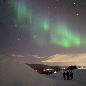 Enjoying the stars and aurora | Aurora Borealis Observatory