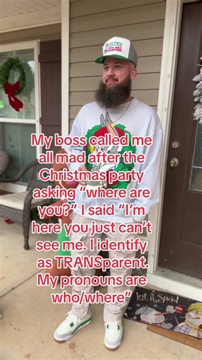 She didnt think it was too funny 😂😂😂🤷🏻‍♂️ #fyp #viral #explorepage✨ #theretrokid_ben #funny #christmas