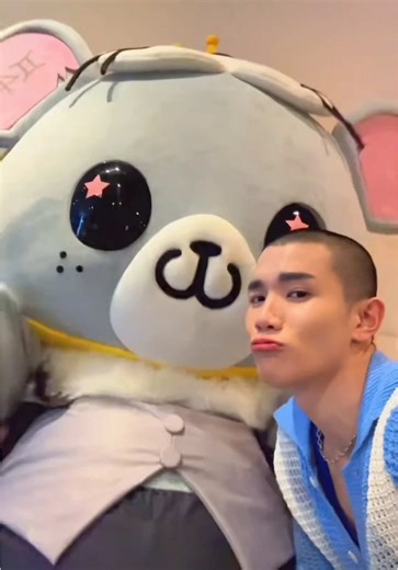 LOOK KHUNNOO: Discovering the Love for Choco Mint