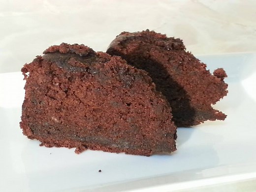 How to Bake a Jamaican Rum Cake for the Holidays