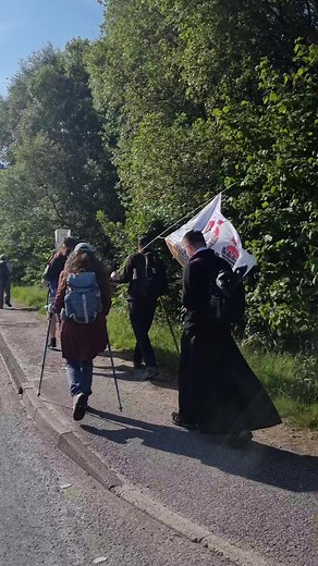 Our Brecbannoch Pilgrims are on the way to Iona. Pray with us #pilgrimage #iona #columba #scotland | Sancta Familia