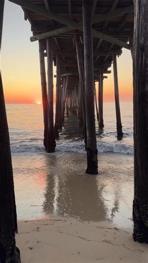 A beautiful crystal clear sunrise under the Avon Fishing Pier, Avon, NC Outer Banks. Never tire of listening to the waves. #wessnyderphotography #outerbanks #obxlife #avonfishingpier | Wes Snyder Photography