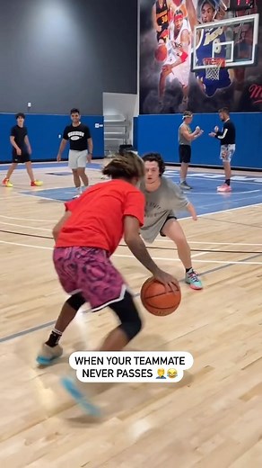 Jordan Lawley on Instagram: "Tag this hooper 👀😂 @austinjmills @calebnashfeemster @gio.wise #jlawbball #hooper #bball #basketball #basketballreelschallenge 🎥: @chris_clutch24"