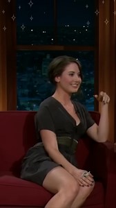 🎭 Alison Brie Studied in Scotland?! Craig Ferguson’s Funny Reaction! 😂 Did you know Alison Brie studied in Scotland? 🇬🇧🎭 Watch as she shares her experience at the Royal Scottish Academy of Music and Drama—only to find out Craig Ferguson was rejected from the same place! 😆🔥 Don’t miss this funny and unexpected moment! 📌 Follow for more star-studded moments! ✨ #AlisonBrie #CraigFerguson #TalkShow #Hollywood #ComedyGold #LateNight #FunnyMoments #ViralClip #StarsInAMinute #CelebrityTalk #Sco