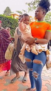 Watch my full street interview with this super woman who was left with six kids by her husband link below 👇 https://youtu.be/15yUPzOXleM?si=y5FlyOFhHu-WJz6i | Grace Anne Rieko
