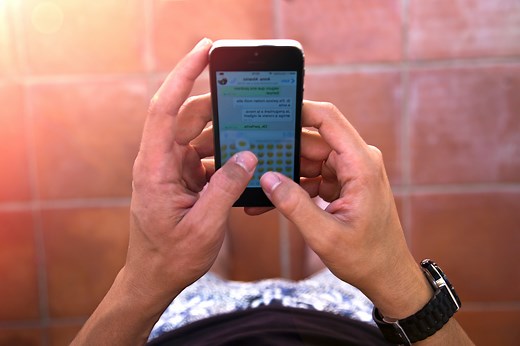 Cómo poner en Whatsapp negrita, cursiva y subrayado