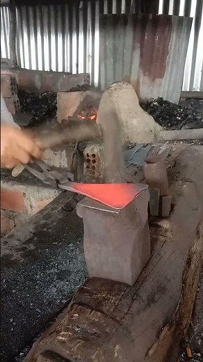 Step-by-Step Axe Head Forging Process:black smith