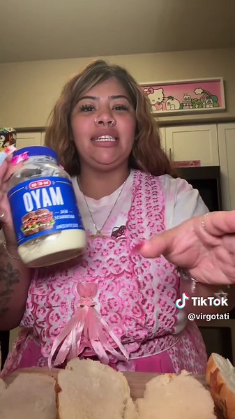 Delicious Chili Dog Recipe and Unique Cooking Tips