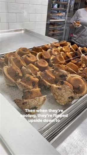 Muffin-making tips from #LevainBakery. #bakery #bakerylife... #Shorts #pastrywithjenn