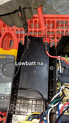 3.9K views · 36 reactions | Testing UPS battery 12v specs 7v nalang ang reading #electrician #control #power #technician #switch #wiring #engineering #fblifestyle #diy #electrical | Electricians Guide | Facebook