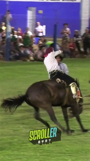 Bastos con Encimera en la 43° edición de la Jineteada y Bailanta del Martín Fierro