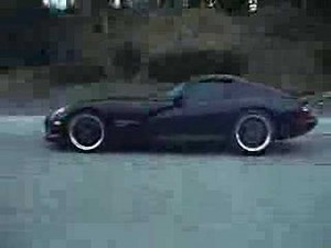 Race - Dodge Viper ACR vs. Porsche 996 TT