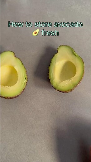 How to Store Cut Avocado Without It Turning Brown! #AvocadoHack #aguacatelover #avacados
