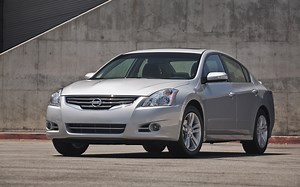 Midsize Sedan Sales Roundup: Honda Accord Way Up, Nissan Altima Way Down