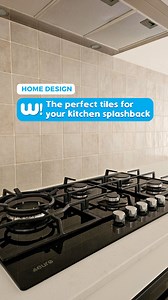 Looking for the perfect tiled splashback inspo? These gorgeous Tetra Pavilion square feature tiles from Crosby Tiles add so much style and character to this first home build. #kitcheninspo #kitchendesign #firsthome #newhomeconstruction #perthhomes | WOW Homes