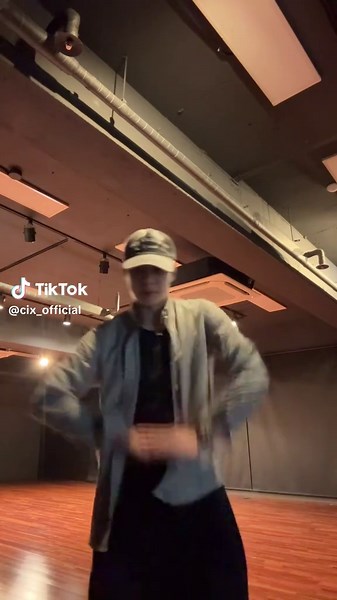 CIX 납작곤의 진솔한 이야기와 감정