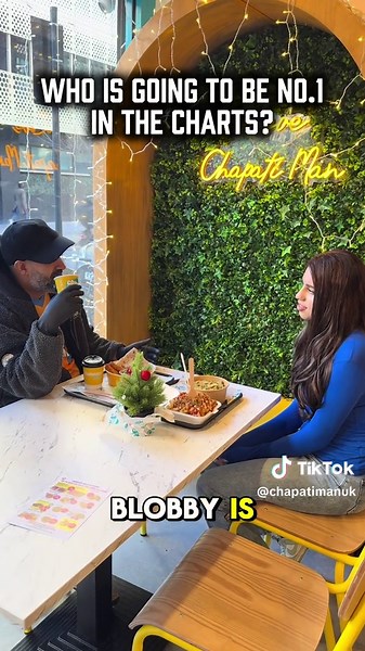 Who remembers those classic Christmas No.1s back in the day? 👀🎄 Only Manny? 😂 Fair enough. But the REAL question is… what’s gonna be the Chapati Man Christmas No.1 this year? Will it be the Loaded Fries? The Samosa Chaat? Or the mighty Desi Breakfast? 🤔🔥 Drop your vote below — let’s settle this! 👇 #ChapatiMan #FestiveFood #ChristmasVibes #LondonEats #HalalEats