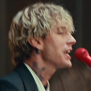 THE LOST AMERICANA TOUR mgk feat. Julia Wolf see you soon. | Machine Gun Kelly