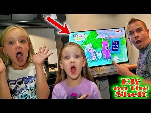 Elf on the Shelf Caught on Camera Outside Sun Tanning!!!