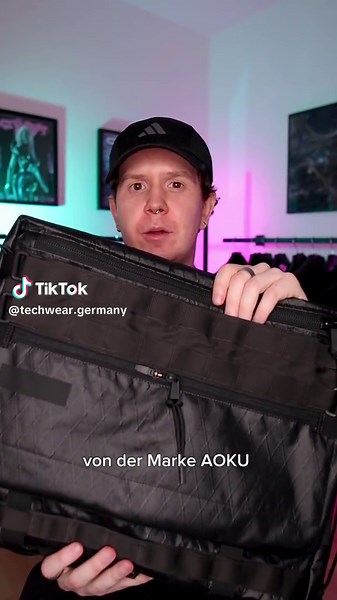 Techwear Messenger Bag 130402: Innovativ und Stylish