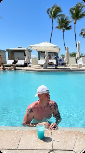 Ashley Mary | Spring Break in Key West 🌴🐠🦞The best coffee I’ve ever had at Cuban Coffee Queen! The Lobster House was 1000/10. And if you find the shaved... | Instagram